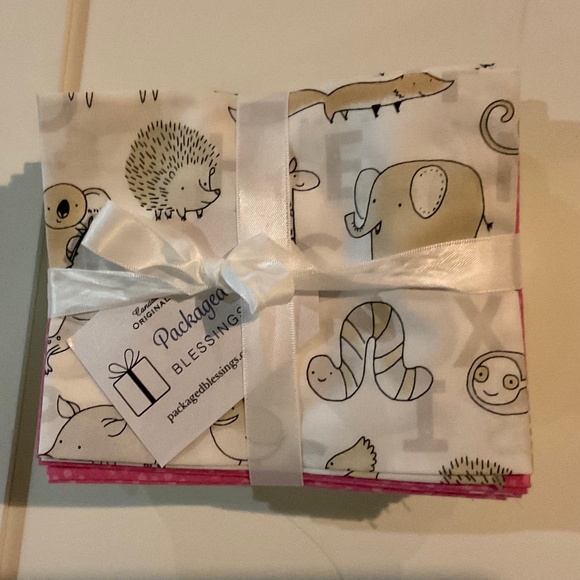 Animal ABC Fat Quarter Bundle - Picture 2 of 2